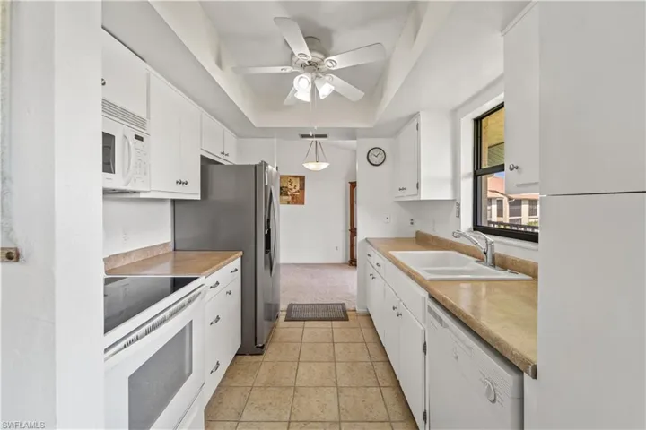 8565 Charter Club Cir 6, Fort Myers, Florida 33919
