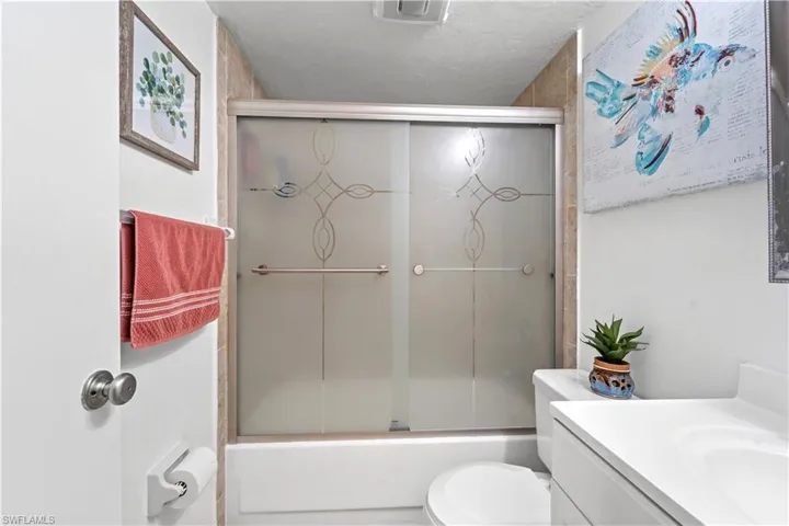 8565 Charter Club Cir 6, Fort Myers, Florida 33919
