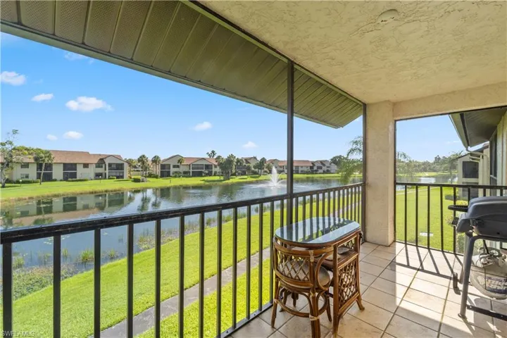 8565 Charter Club Cir 6, Fort Myers, Florida 33919