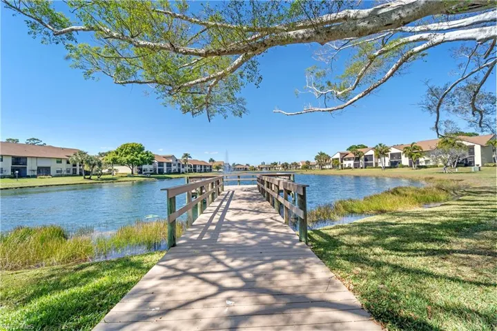 8565 Charter Club Cir 6, Fort Myers, Florida 33919