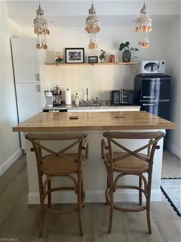 Guest House/Cabana