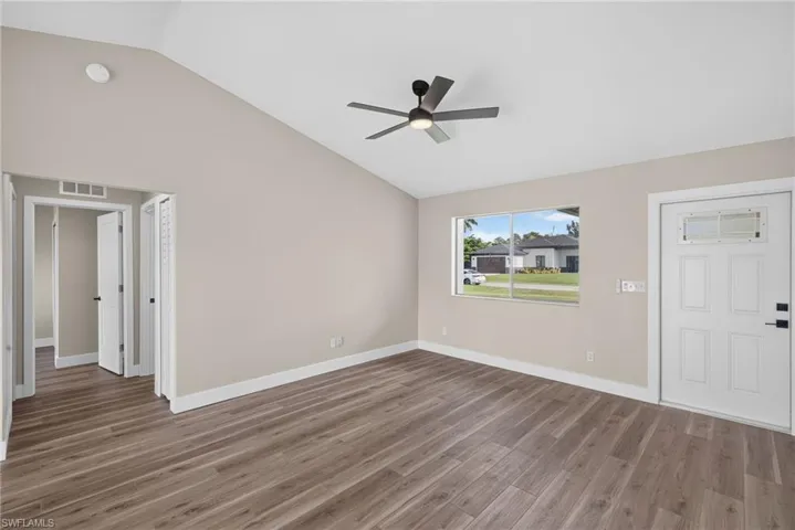 842 2nd St, Cape Coral, Florida 33993