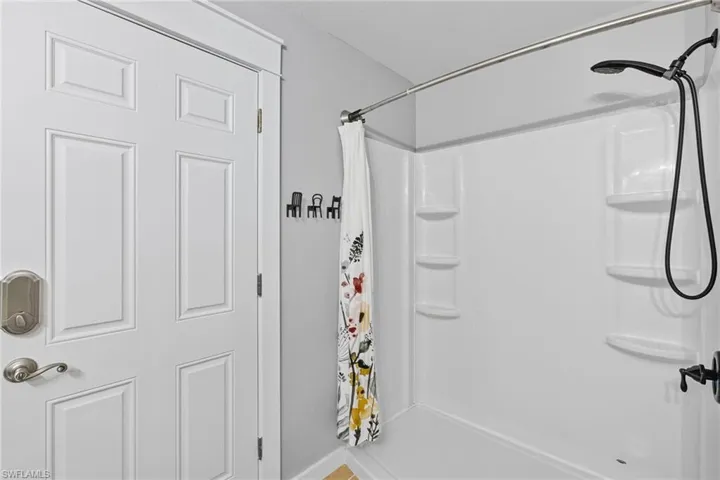 Guest/Pool Bath Shower