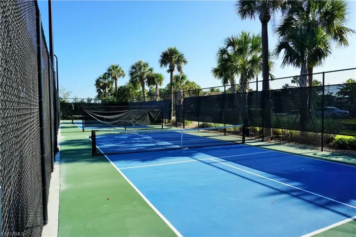 9183 Woodhurst Dr, Naples, Florida 34120