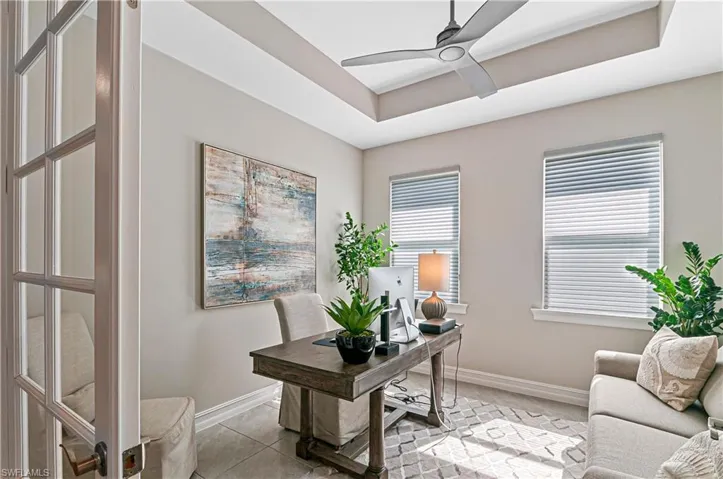 Office or den - includes queen sized sofabed to accomodate your extra guests!