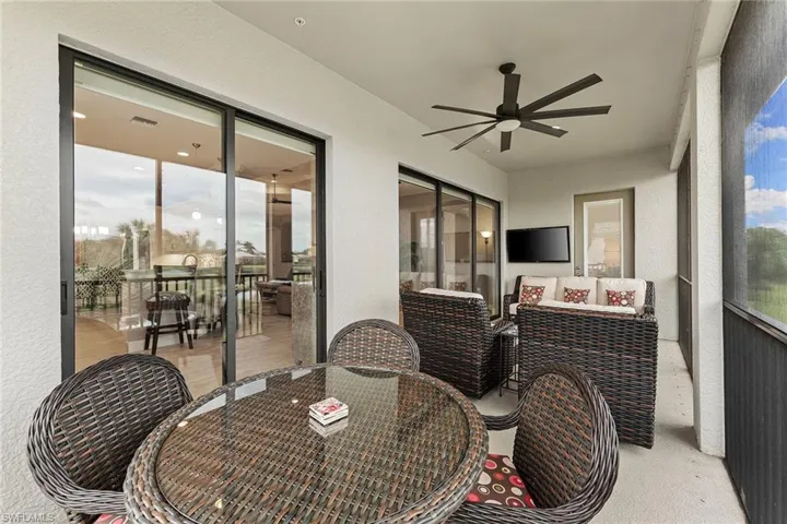 12041 Covent Garden Ct 2202, Naples, Florida 34120