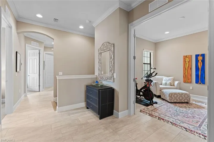 12041 Covent Garden Ct 2202, Naples, Florida 34120