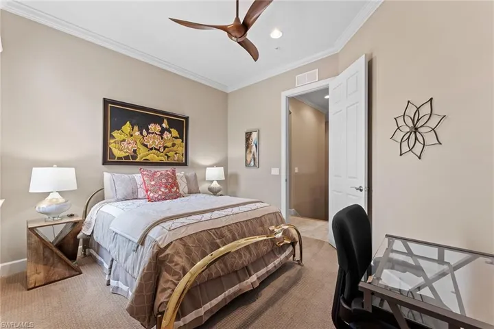 12041 Covent Garden Ct 2202, Naples, Florida 34120