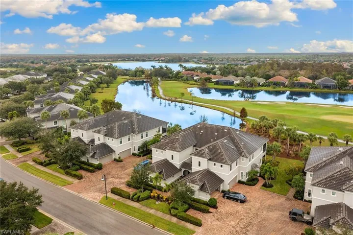 12041 Covent Garden Ct 2202, Naples, Florida 34120