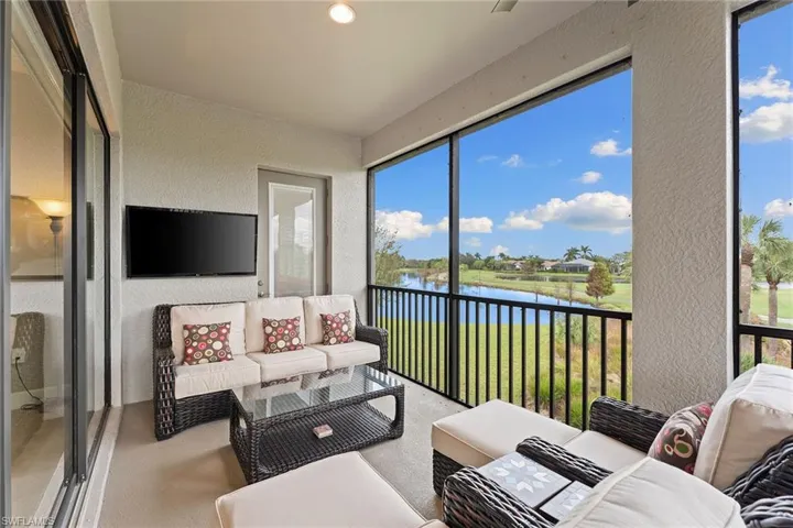 12041 Covent Garden Ct 2202, Naples, Florida 34120