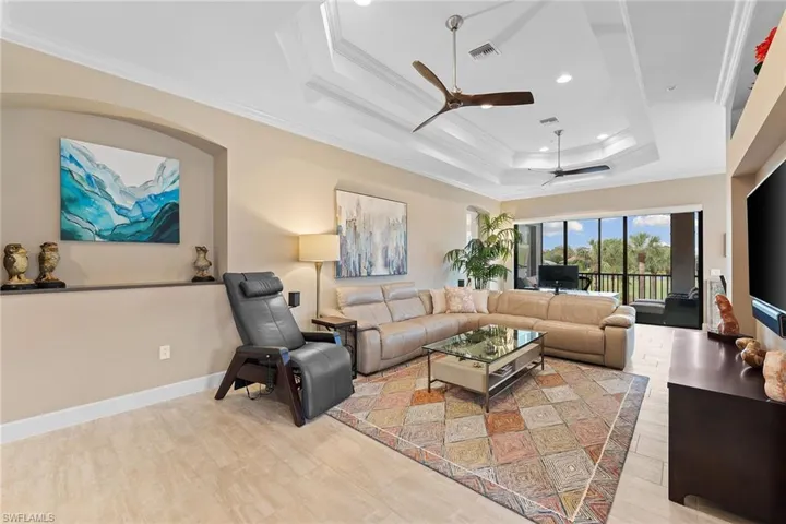 12041 Covent Garden Ct 2202, Naples, Florida 34120