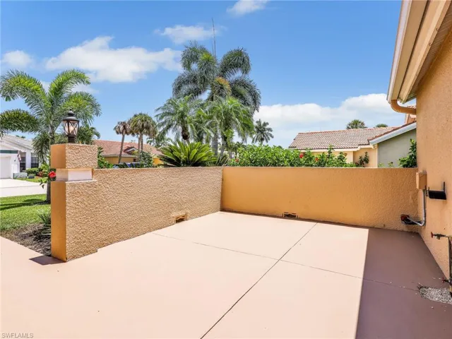 12673 Glen Hollow Dr, Bonita Springs, Florida 34135