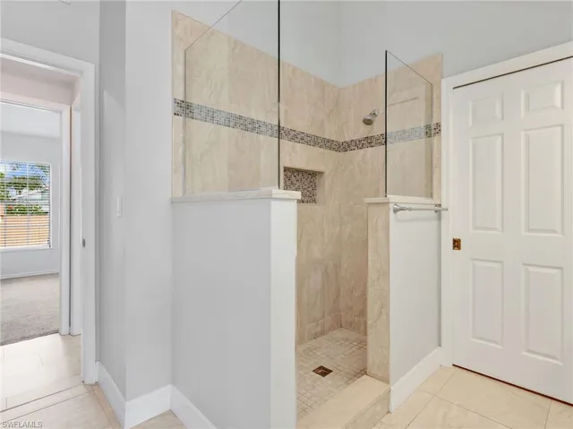 12673 Glen Hollow Dr, Bonita Springs, Florida 34135