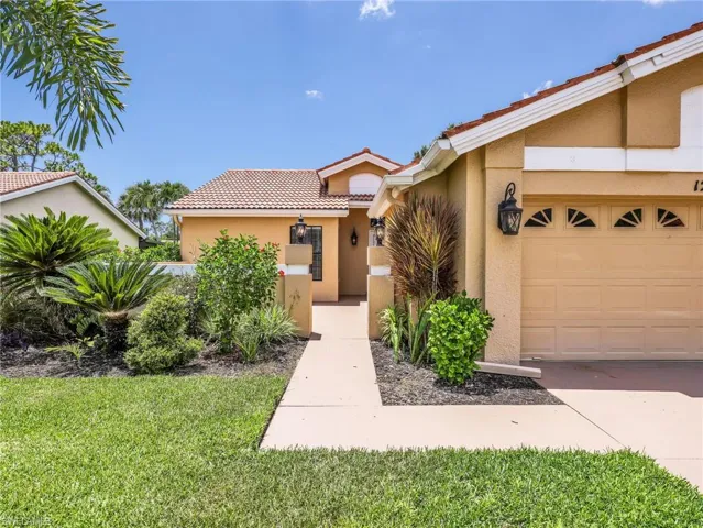 12673 Glen Hollow Dr, Bonita Springs, Florida 34135