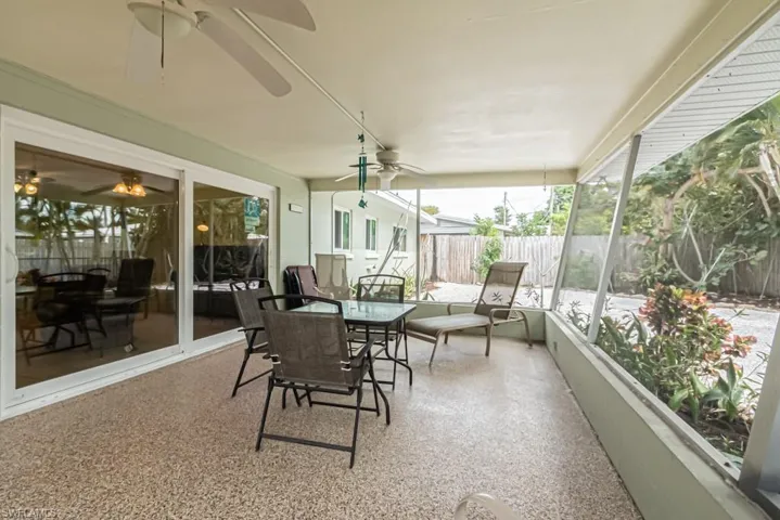 screened in lanai