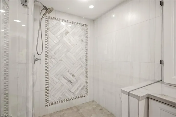 6300 Pelican Bay Blvd 103, Naples, Florida 34108