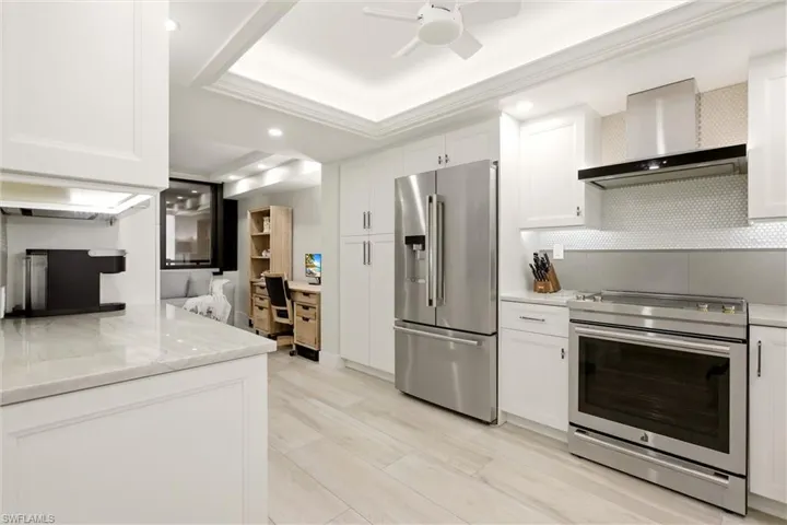 6300 Pelican Bay Blvd 103, Naples, Florida 34108