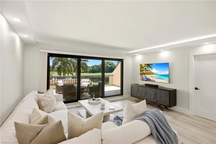 6300 Pelican Bay Blvd 103, Naples, Florida 34108
