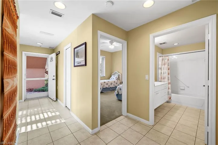 6790  Beach Resort  DR, Naples, FL 34114