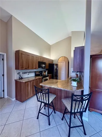 Breakfast bar
