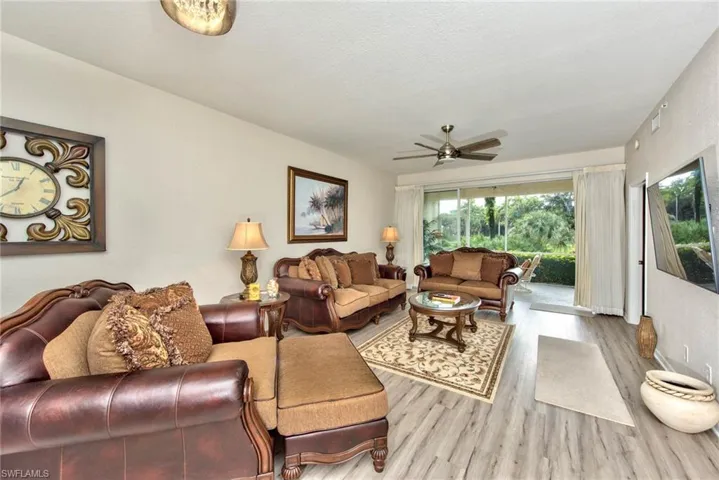 1970 Willow Bend Cir 6-102, Naples, Florida 34109