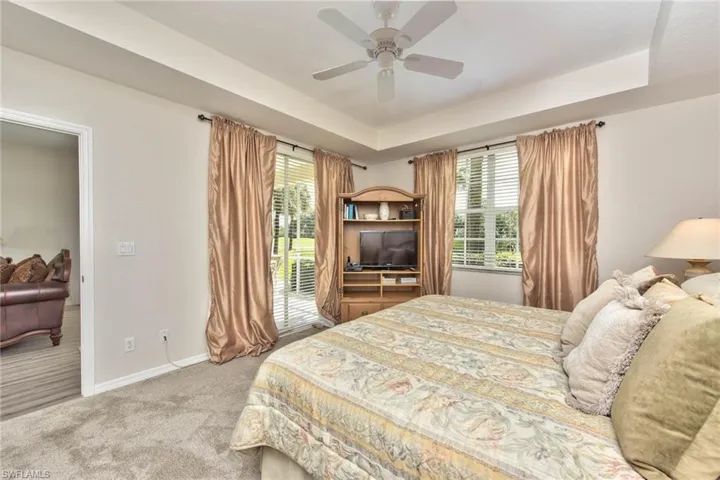 1970 Willow Bend Cir 6-102, Naples, Florida 34109