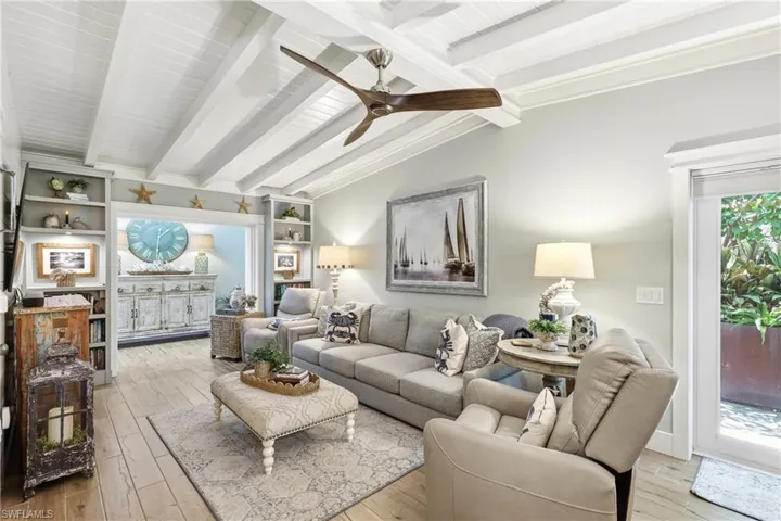 840 Myrtle Ter, Naples, Florida 34103