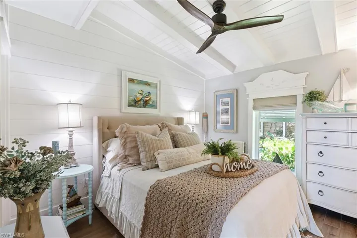 840 Myrtle Ter, Naples, Florida 34103