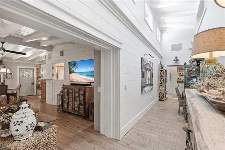 840 Myrtle Ter, Naples, Florida 34103
