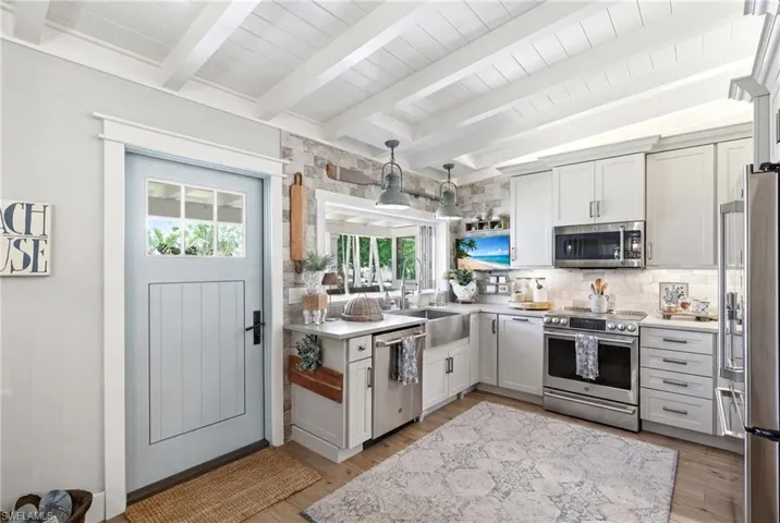 840 Myrtle Ter, Naples, Florida 34103