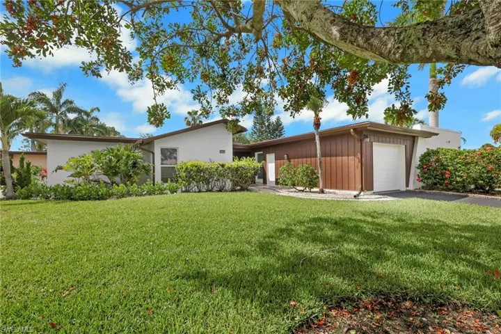 3980 Estero Bay Ln F23, Naples, Florida 34112