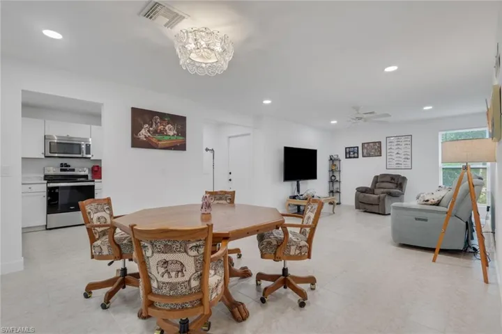3980 Estero Bay Ln F23, Naples, Florida 34112