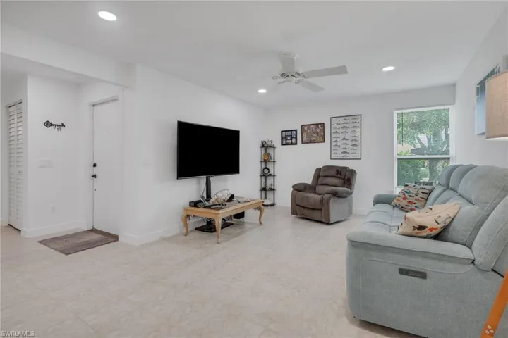 3980 Estero Bay Ln F23, Naples, Florida 34112