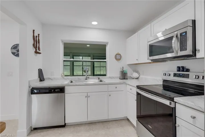 3980 Estero Bay Ln F23, Naples, Florida 34112