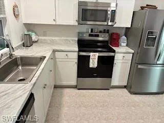 3980  Estero Bay  LN, Naples, FL 34112