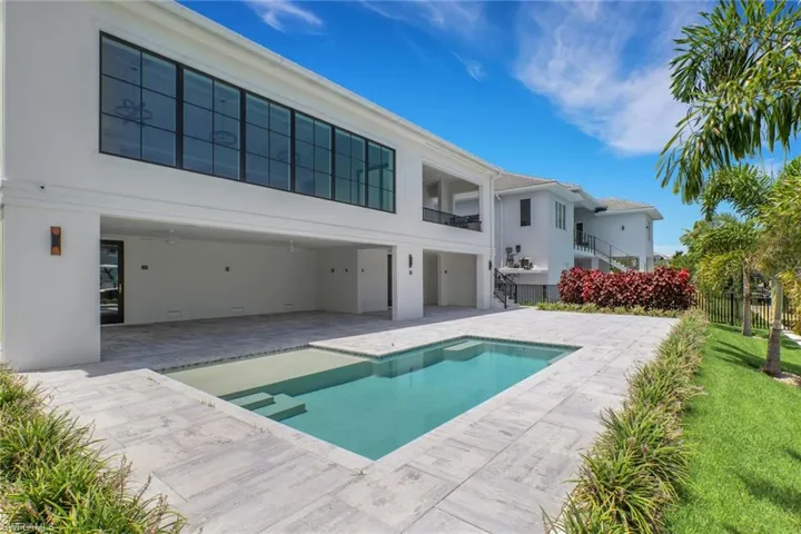 211 1st St, Bonita Springs, Florida 34134