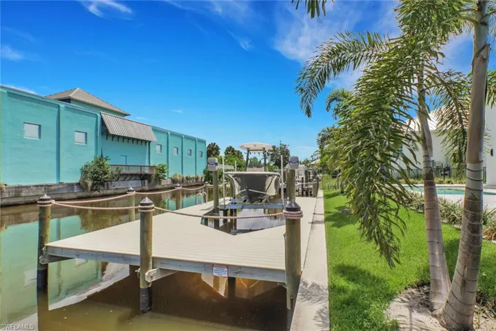 211 1st St, Bonita Springs, Florida 34134