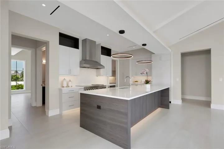 211 1st St, Bonita Springs, Florida 34134