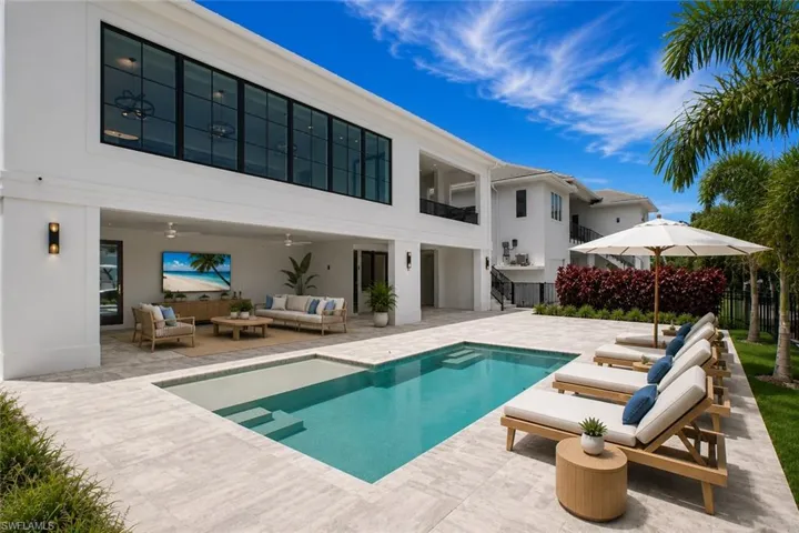 211 1st St, Bonita Springs, Florida 34134