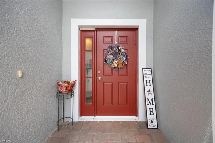 8648  Lake Front  CT, Punta Gorda, FL 33950
