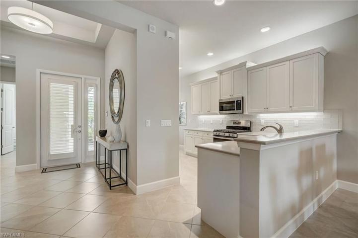28496  Burano  DR, Bonita Springs, FL 34135