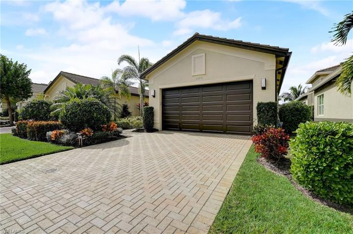 28496  Burano  DR, Bonita Springs, FL 34135