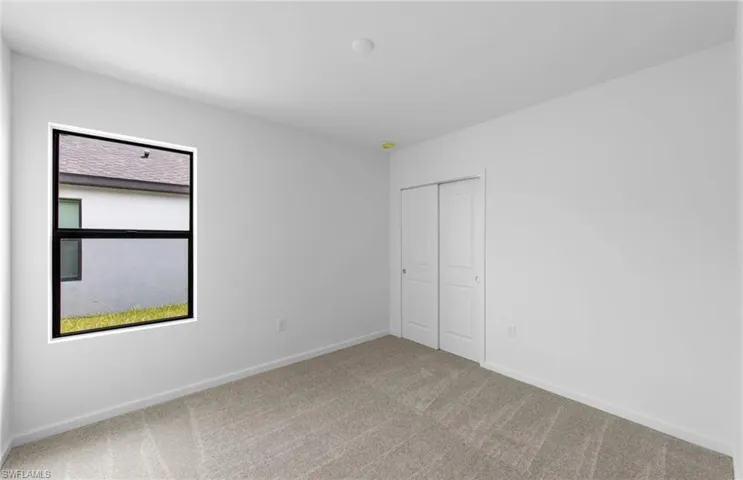 Photos are of similar Daniel floorplan. Homes may vary.