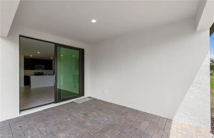 Photos are of similar Daniel floorplan. Homes may vary.