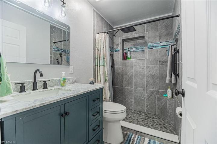 Guest bathroom with rain fall shower head