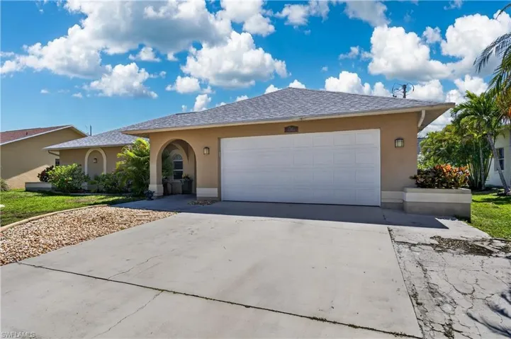 4005 Sw 27th Ave, Cape Coral, Florida 33914