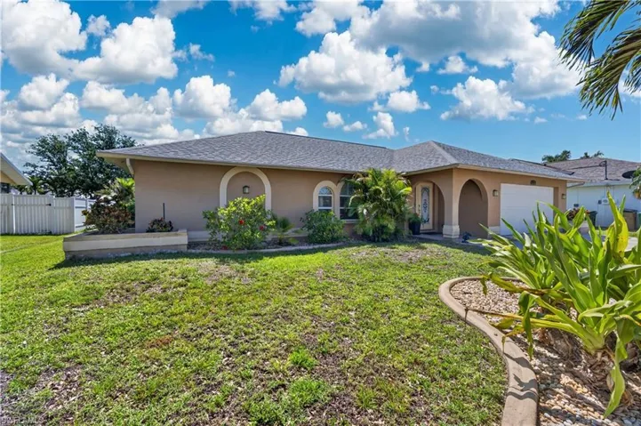 4005 Sw 27th Ave, Cape Coral, Florida 33914