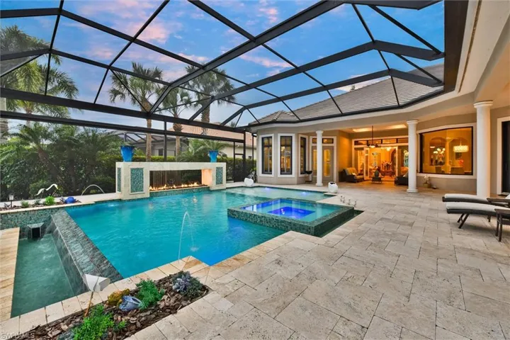 Pool & Spa