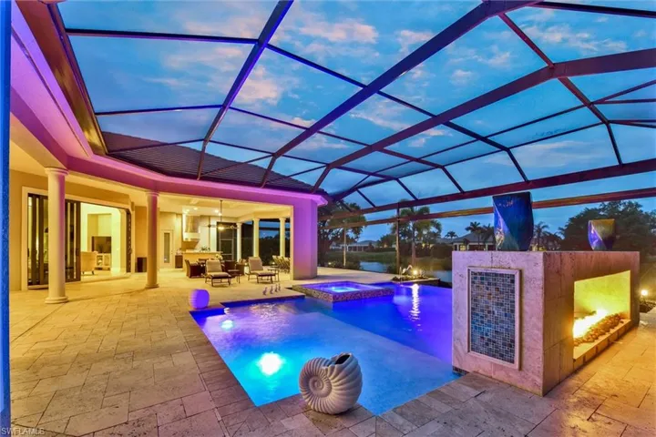 Pool & Spa