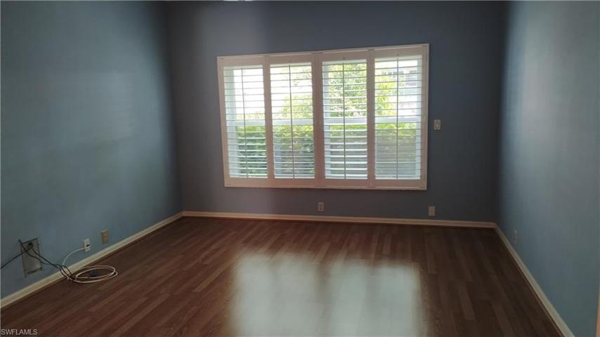 Spacious Master - East Exposure